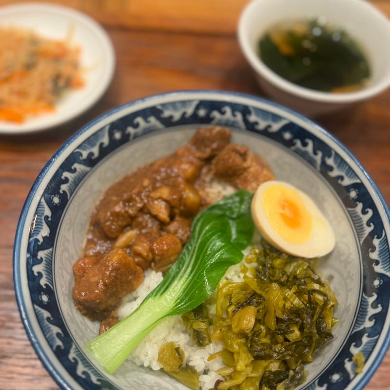 特製魯肉飯(点心酒場PAOPAO＋)