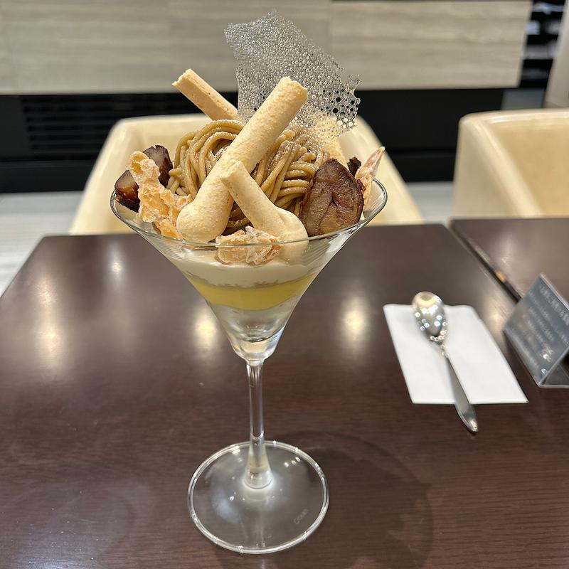 マロンパフェ(シャンドワゾー グラシエ ショコラティエ)