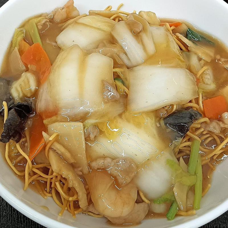 五目あんかけかた焼きそば(たきふく)