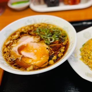 ラーメン焼飯セット(一龍 （いちりゅう）)