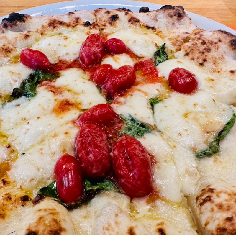 ストラーダ(ピッツァ　ストラーダ  （PIZZA STRADA ）)