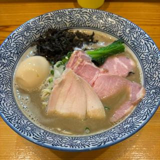 特製煮干し豚骨ラーメン