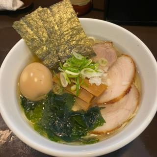 塩チャーシューメン(中華そば 弥栄)