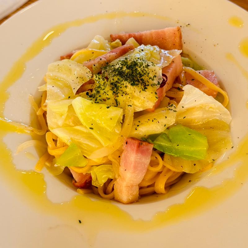 シェフの気まぐれパスタ(ペペロンチーノ)(カフェ アンジェ・フレーゼ )