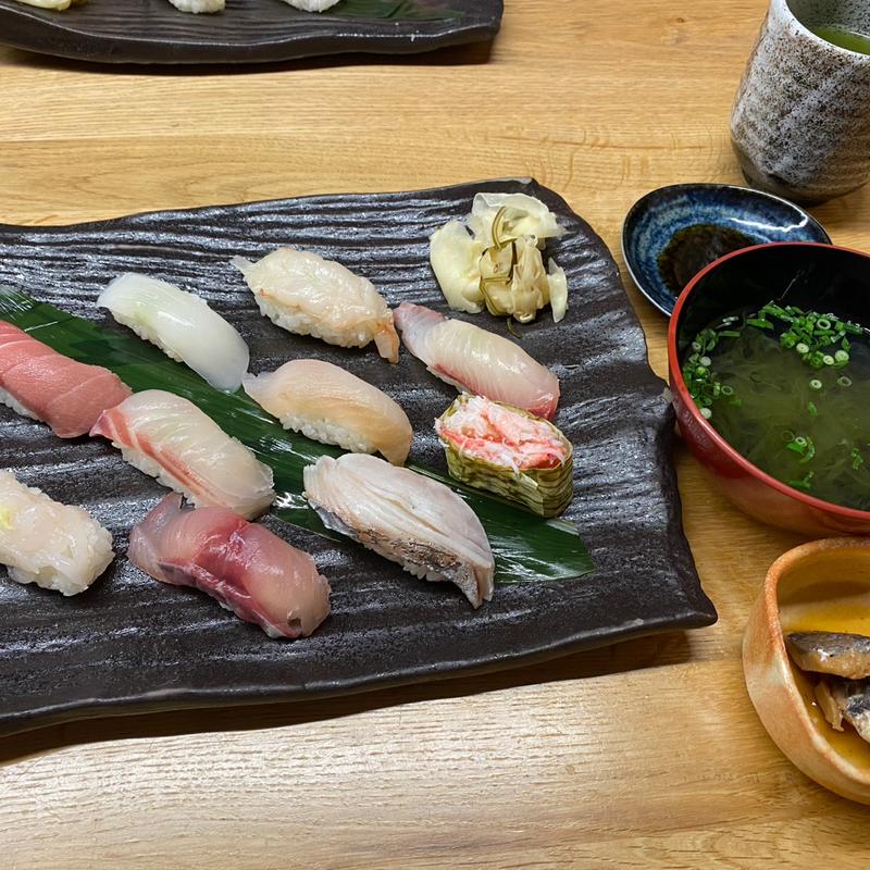 上握りセット(とやま鮨 海富山)