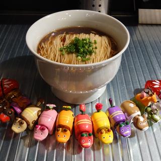 ショウユ具抜き(RAMEN NOODLES フユツキユキト)