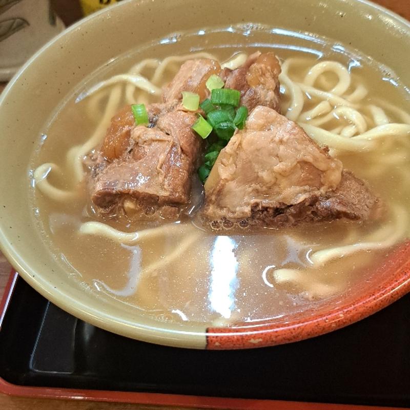 元祖、ソーキそば(我部祖河食堂 げんじやー)