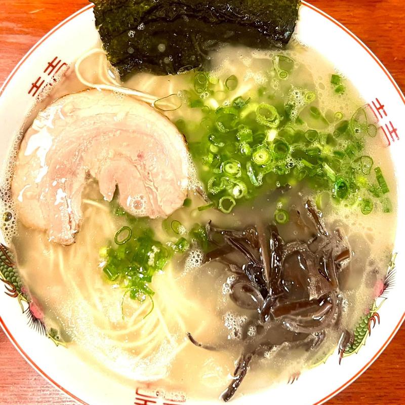 太宰府ラーメン(博多ラーメン 琉)