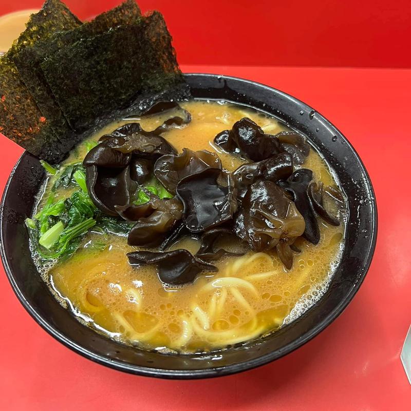 ラーメン中　きくらげ(杉田家)
