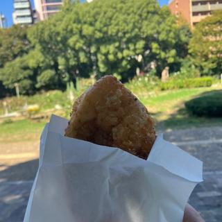 とろ〜り自家製牛肉カレーパン(サニーサイド 吹田南千里本店 （Sunny Side）)