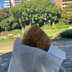 とろ〜り自家製牛肉カレーパン(サニーサイド 吹田南千里本店 （Sunny Side）)