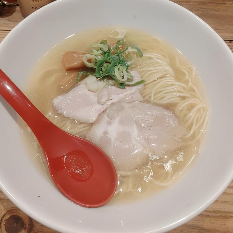 軍鶏塩ラーメン(麺屋 翔 本店)