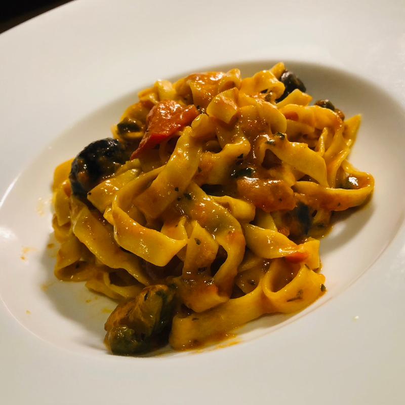 プッタネスカのフェットチーネ(リストランテ 松本)