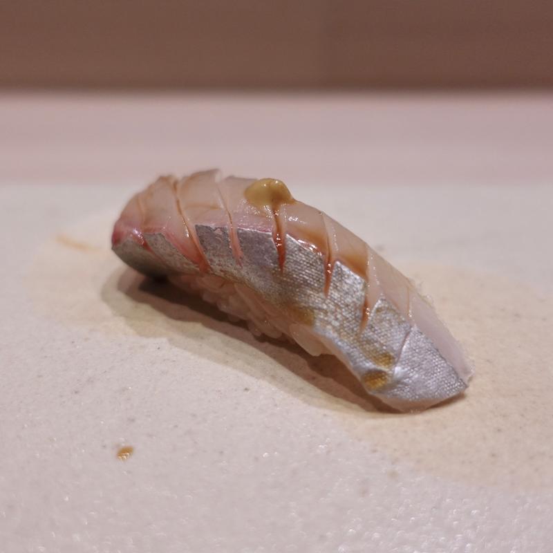 しまあじ(鮨なかむら)