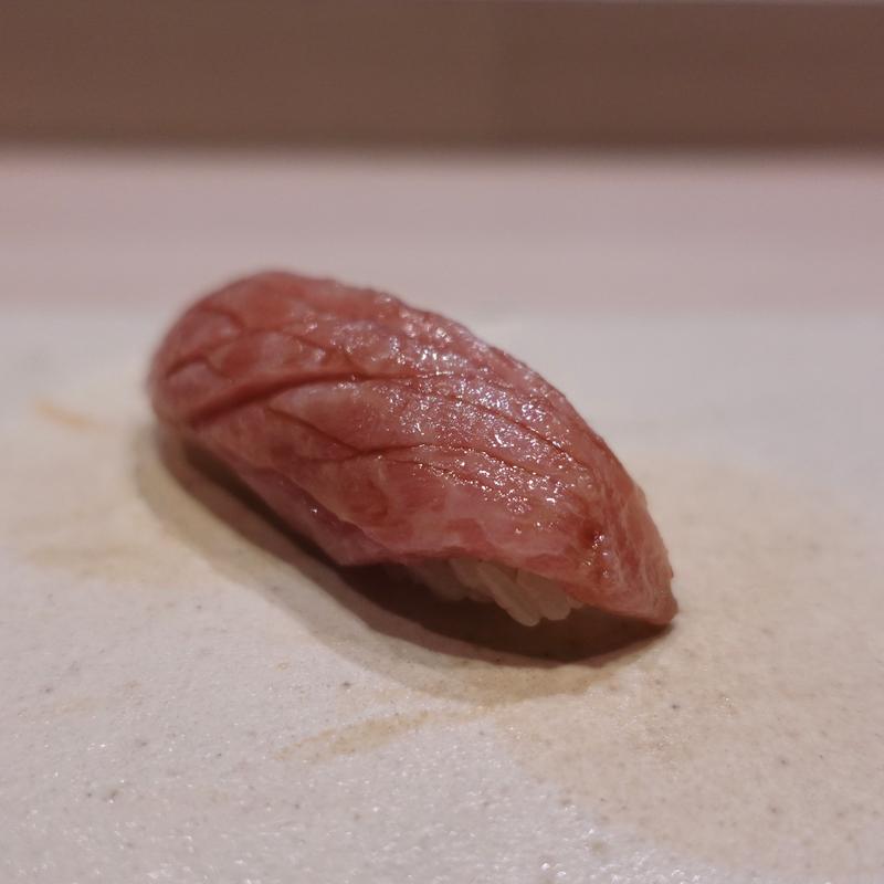 とろ(鮨なかむら)