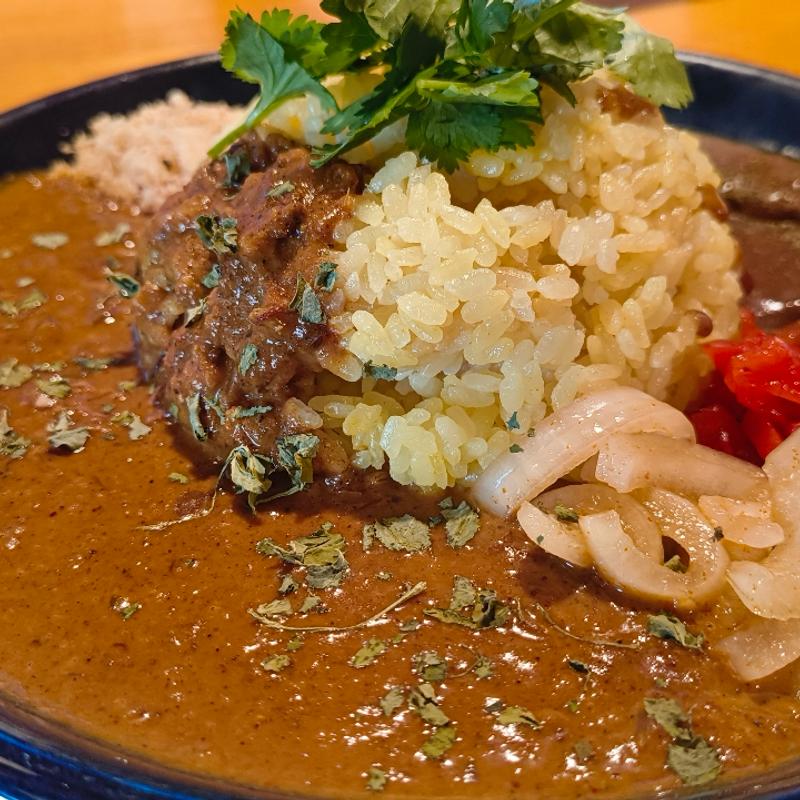 2種あいがけカレー(三軒茶屋カリガリ マキオカリー)