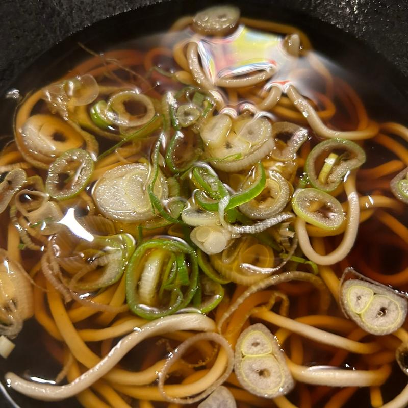 かけそば(蕎麦切り くろ)