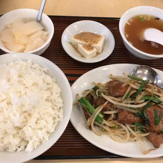 ﾆﾗﾚﾊﾞ炒め定食(聚宝)