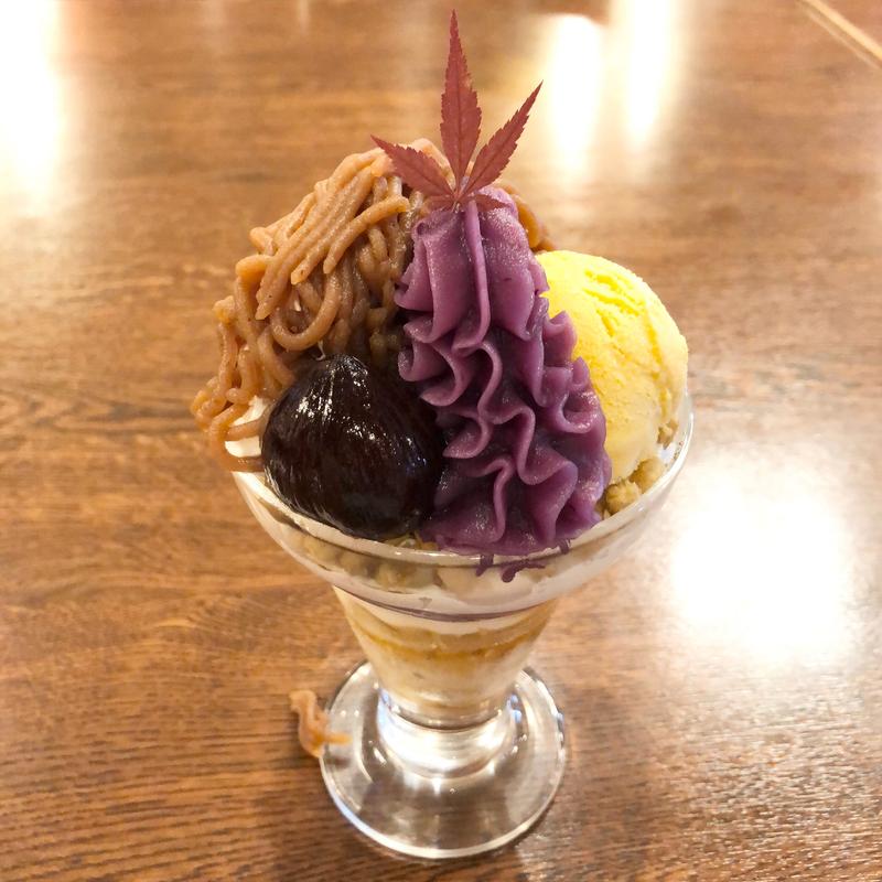 秋の収穫祭パフェ(トマト＆オニオン 我孫子店)