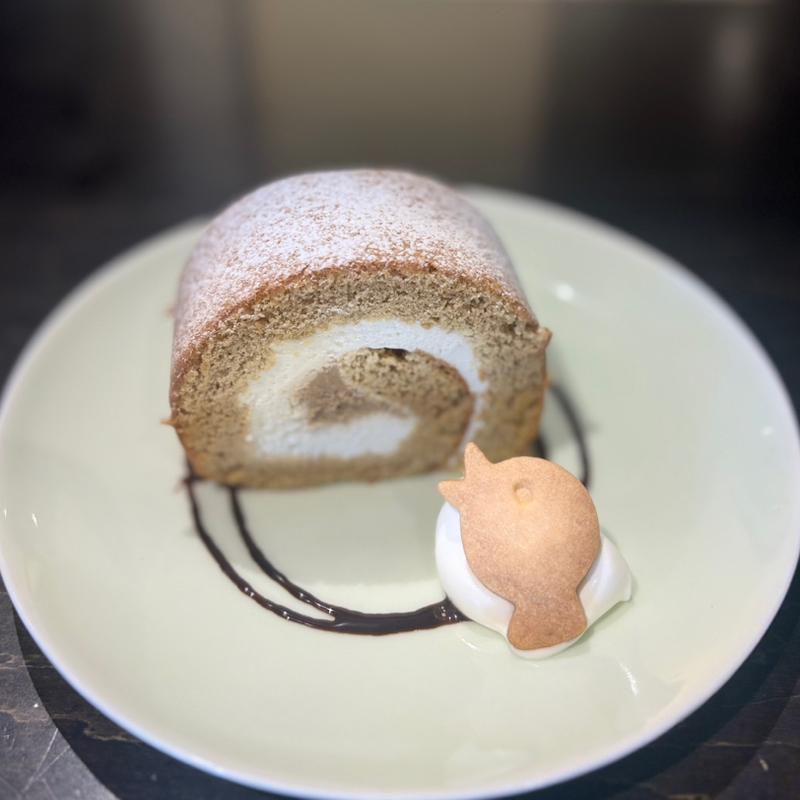 スペシャルティコーヒーロールケーキ(Unir（ウニール） 本店)