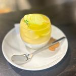 マスカットのジュレ(Unir（ウニール） 本店)