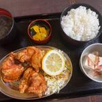 ザンギ定食(なると 本店 )