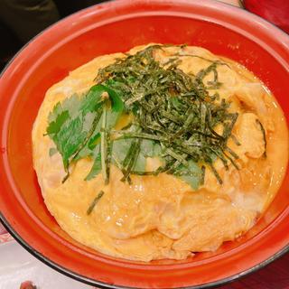 日南鶏の炙り親子丼(鶏五味 新宿サブナード店)