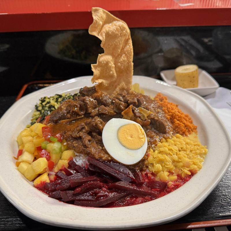 ヌワラプレート(NUWARA KADE（ヌワラ カデ） )