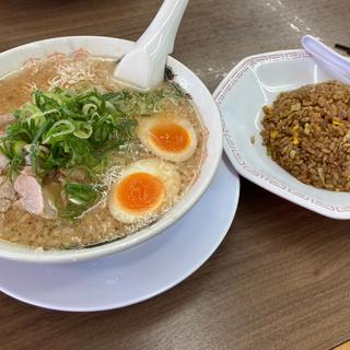 味玉こってりラーメン(来来亭 八尾植松店)