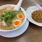 味玉こってりラーメン(来来亭 八尾植松店)