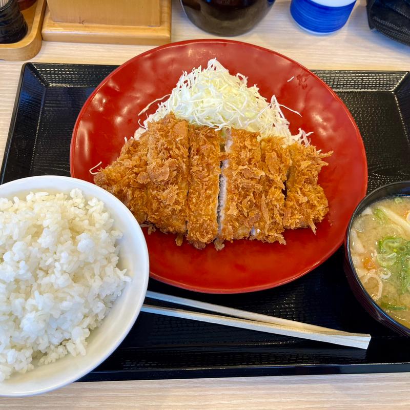 ロースカツ定食(かつや　福岡野多目店)