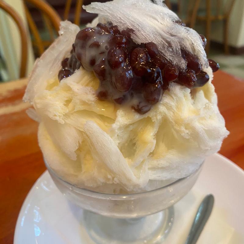 かき氷 あずきミルク(ピーチーズ)