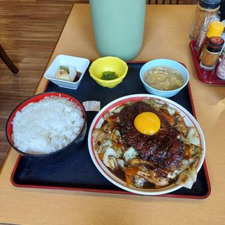 カツ回鍋肉定食 ご飯大盛(龍あん)