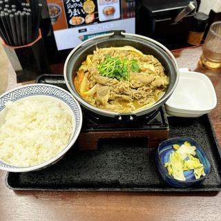 牛カレー鍋膳 肉2倍盛(吉野家 中目黒駅前店 )