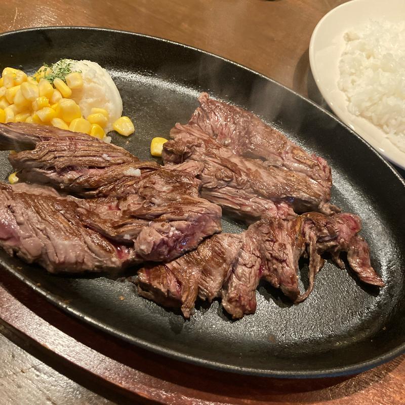 ハラミステーキ(ステーキハウス MUSCLE)