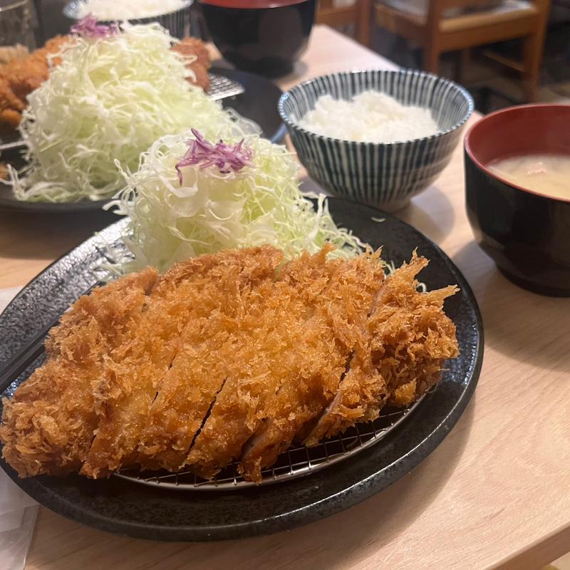 ロースカツ定食(とんかつ檍 赤坂店)