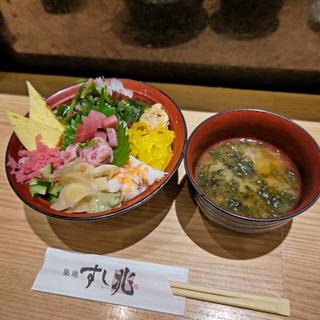 彩り丼(築地すし兆 アトレ大船店)