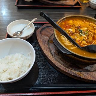 麻婆麺(中国四川料理 天然居)