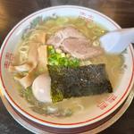 塩煮干しラーメン