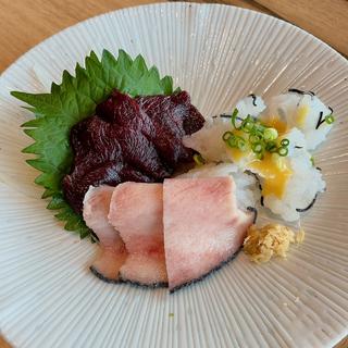 鯨　三点盛り(竹乃屋 福岡空港店)