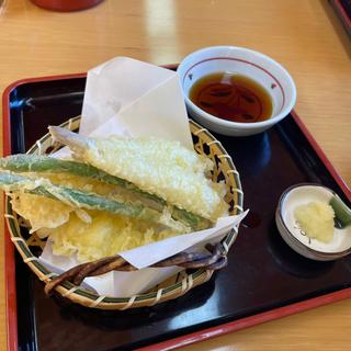 きすと穴子の天婦羅(そば処さと )