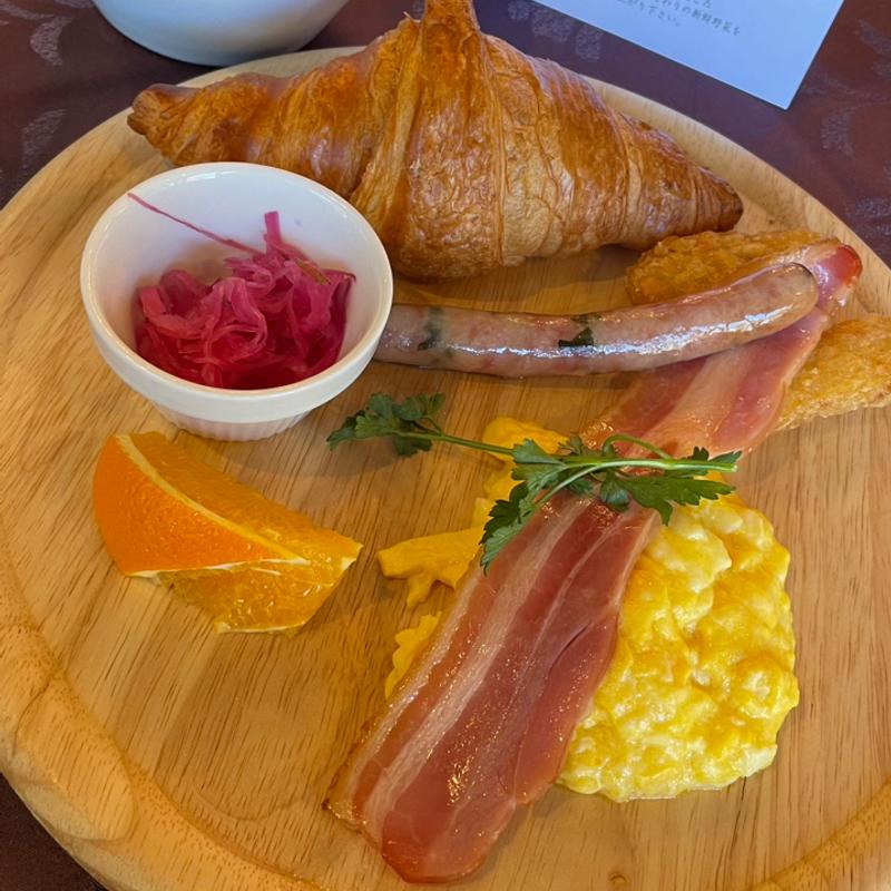 メインプレート（朝食）(1000Mのおもてなし 八ヶ岳ホテル風か)