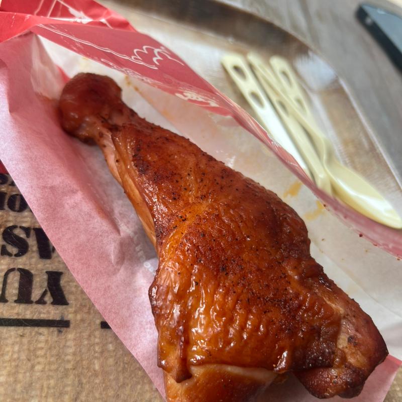 スパイシースモークチキンレッグ(ユカタンベースキャンプ・グリル)