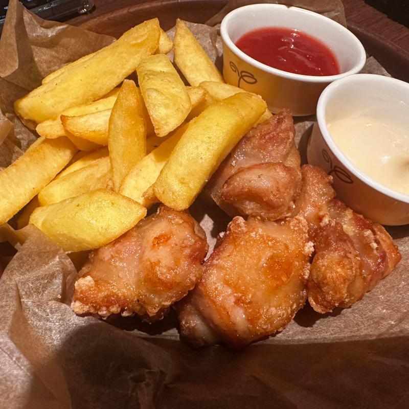 ポテトフライ、ザンギ(びっくりドンキー 竜ヶ崎店 )