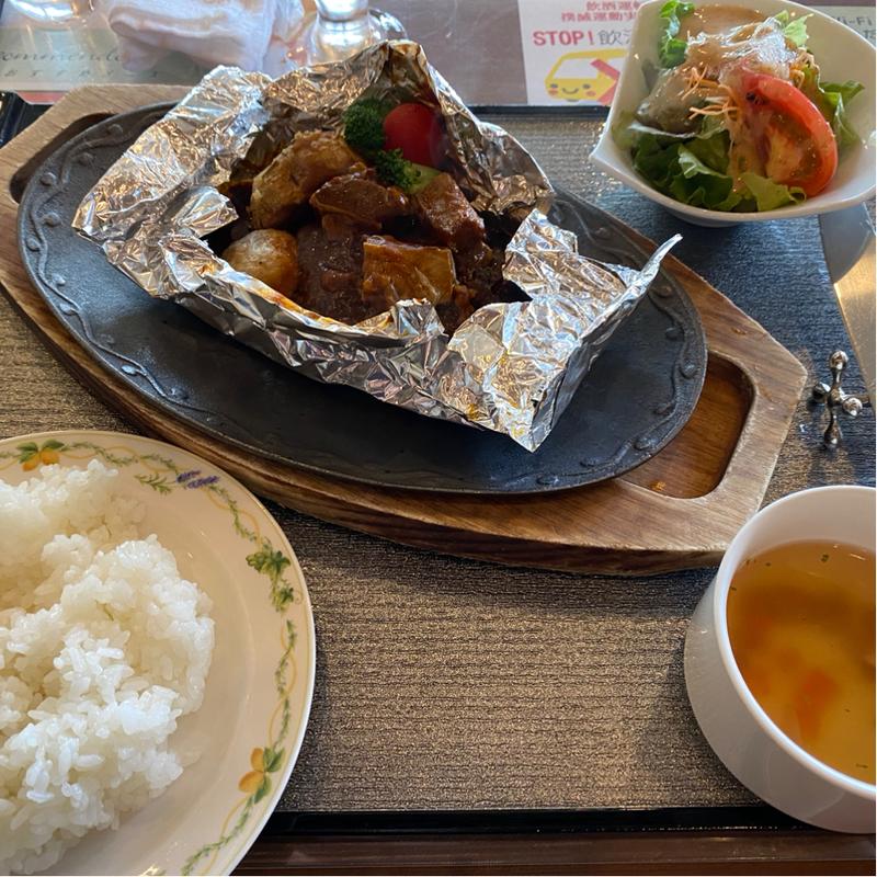 ホイル包みハンバーグ(蓼科東急ゴルフコース)