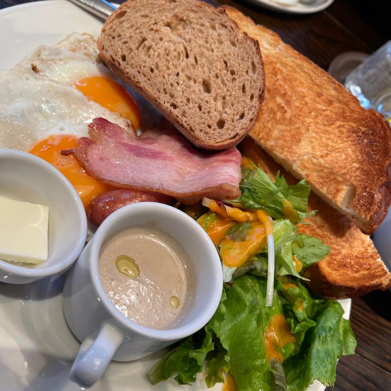 (ベーカリー＆レストラン沢村 旧軽井沢)