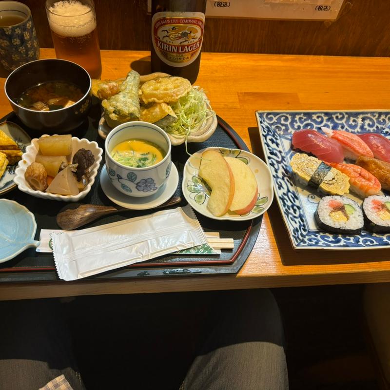 お寿司セット(プラザヒラクひろ寿し)