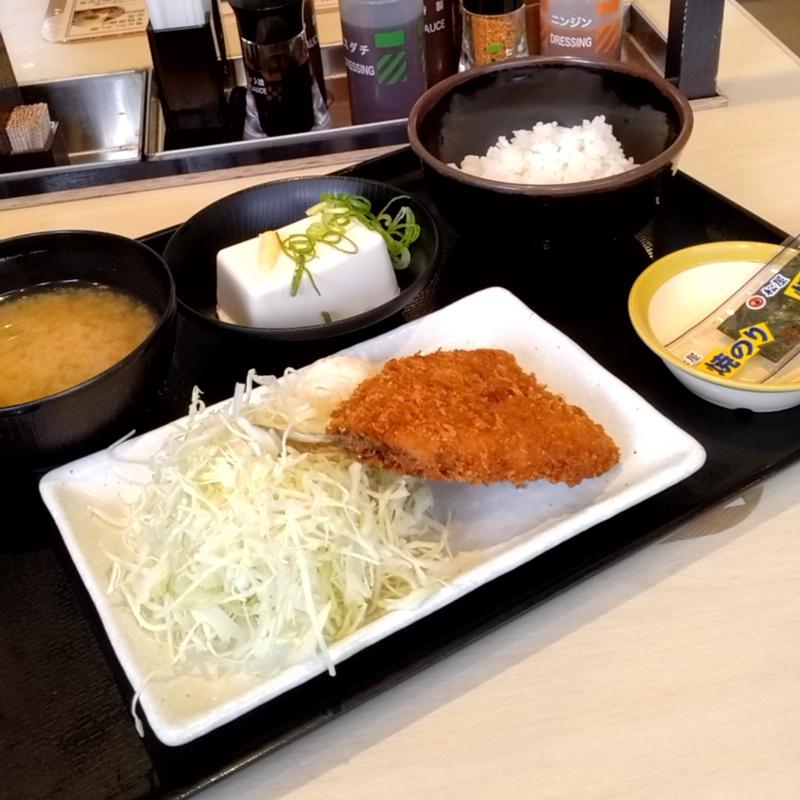 得朝アジフライ定食（冷奴）(松のや 方南町店)