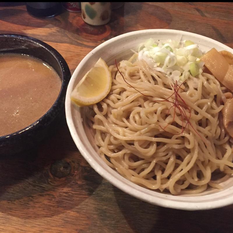 (博多らーめん 六寶)