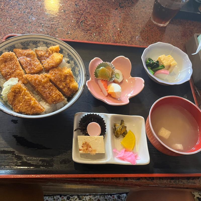 ソースヒレカツ丼(みやたや )